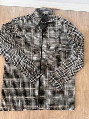 MAN Black and White Plaid Casual Button-Down Shirt Checkered Jaquard